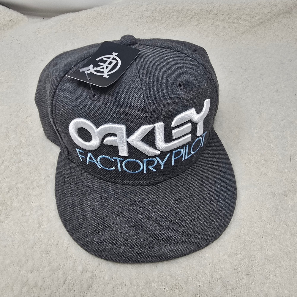 Oakley Hat Men Gray Factory Pilot New Era 9FIFTY Snapback Flat Brim Cap